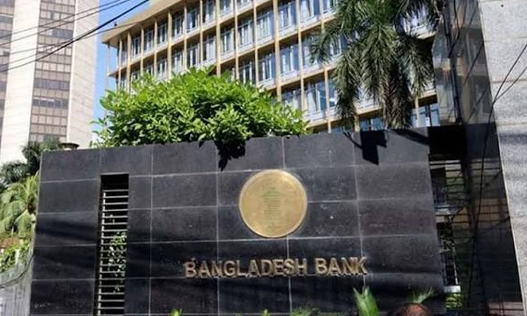 BB chief joins Bangla QR campaign during Chattogram visit